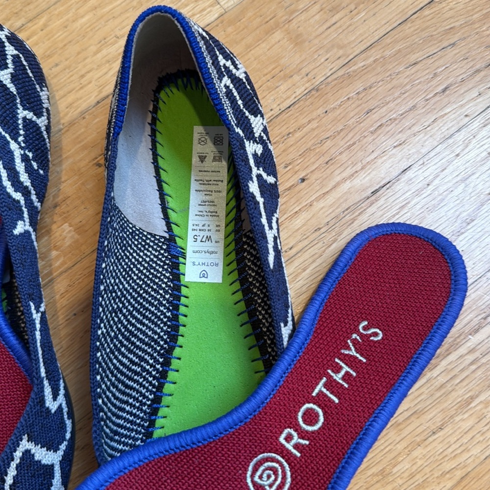 Rothy's Indigo Giraffe Patterned Flats - Picture 3 of 5